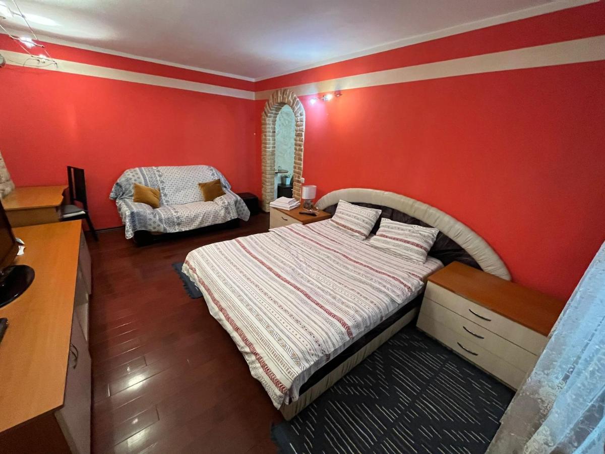 Apartament Central Targu Neamt Exterior foto